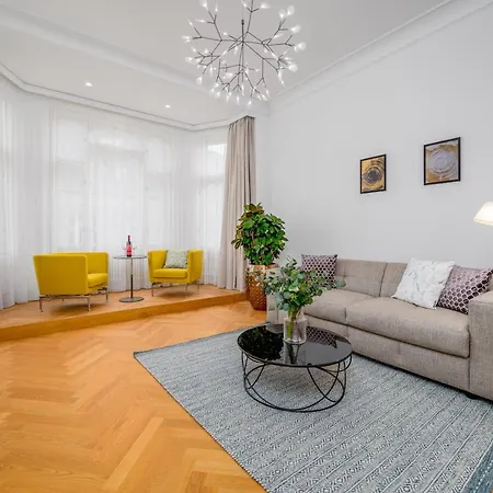 Apartment Days - Old Town - Spacious *