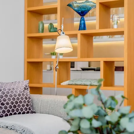 Days - Old Town - Spacious براغ