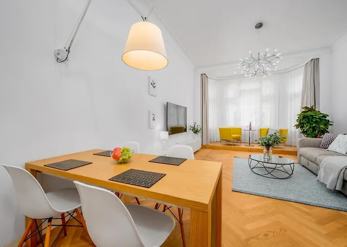 Days - One-bedroom Right Next To Old Town Square * Praga