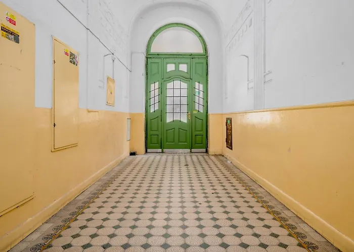 Apartment Days - One-bedroom Right Next To Old Town Square *