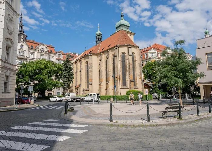 Days - One-bedroom Right Next To Old Town Square * Prag