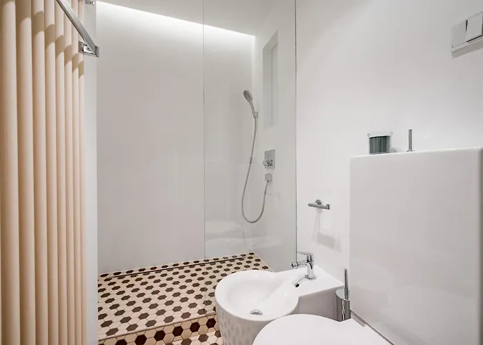Days - One-bedroom Right Next To Old Town Square *